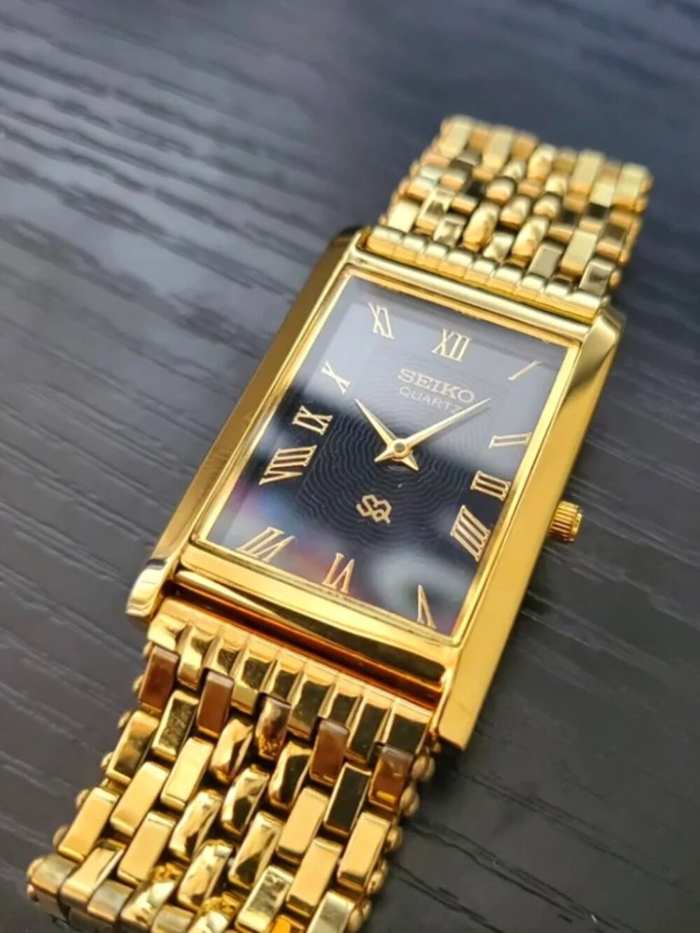 RARE -‎ Vintage Seiko Slim Tank Quartz Men's Gold Bracelet